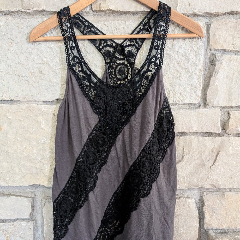 $10 Bundled! Kimchi Blue embellished tank